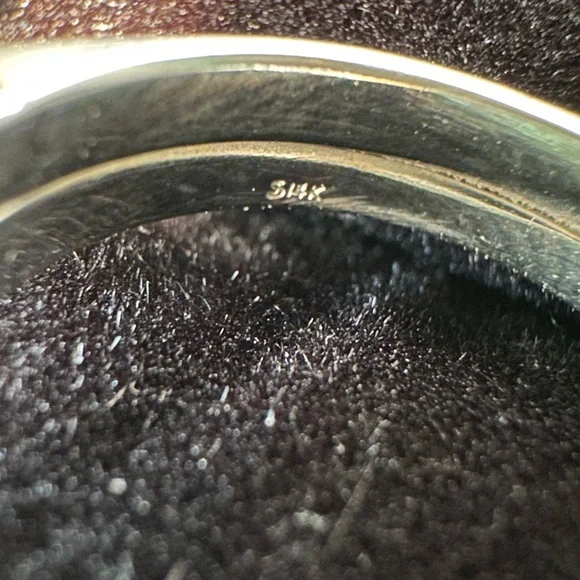 1.5 CT Marquise Moissanite Solitaire Set - Picture 5 of 14